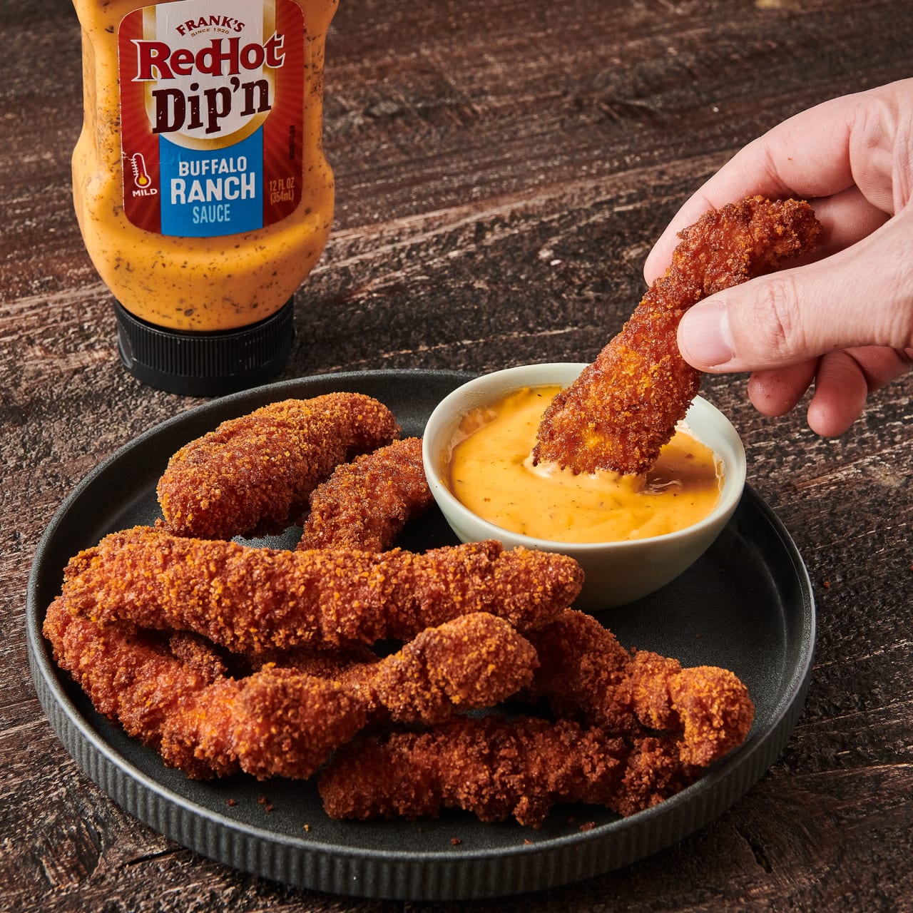 Frank's RedHot® Buffalo Ranch Dip'N Sauce, 12 fl oz - Image 3
