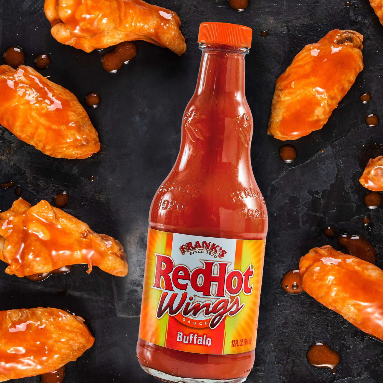 Frank's RedHot® Dog Collar & Buffalo Sauce Bundle - Image 2