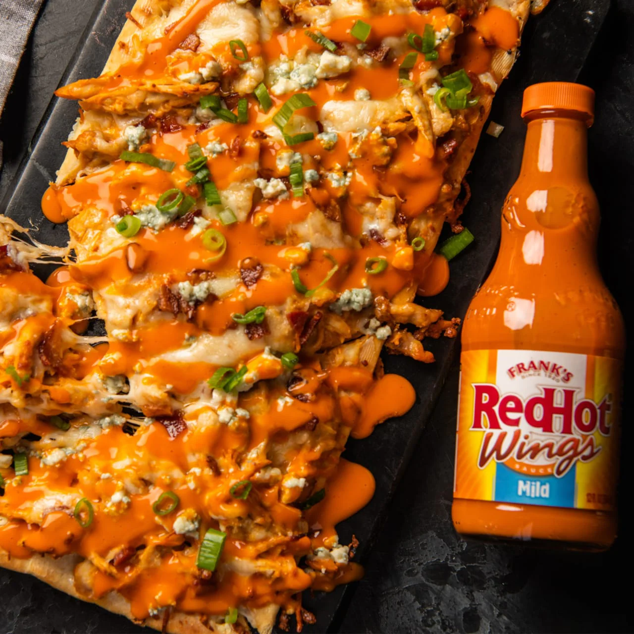 Frank's RedHot® Dog Collar & Buffalo Sauce Bundle - Image 8