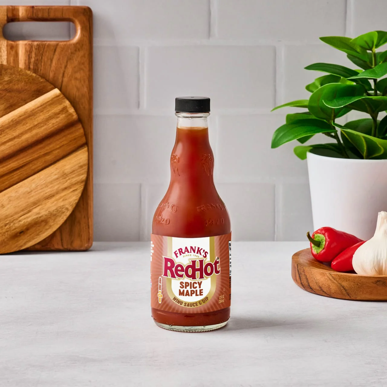 Frank's RedHot® Spicy Maple Wings Sauce, 12.0 fl oz - Image 17