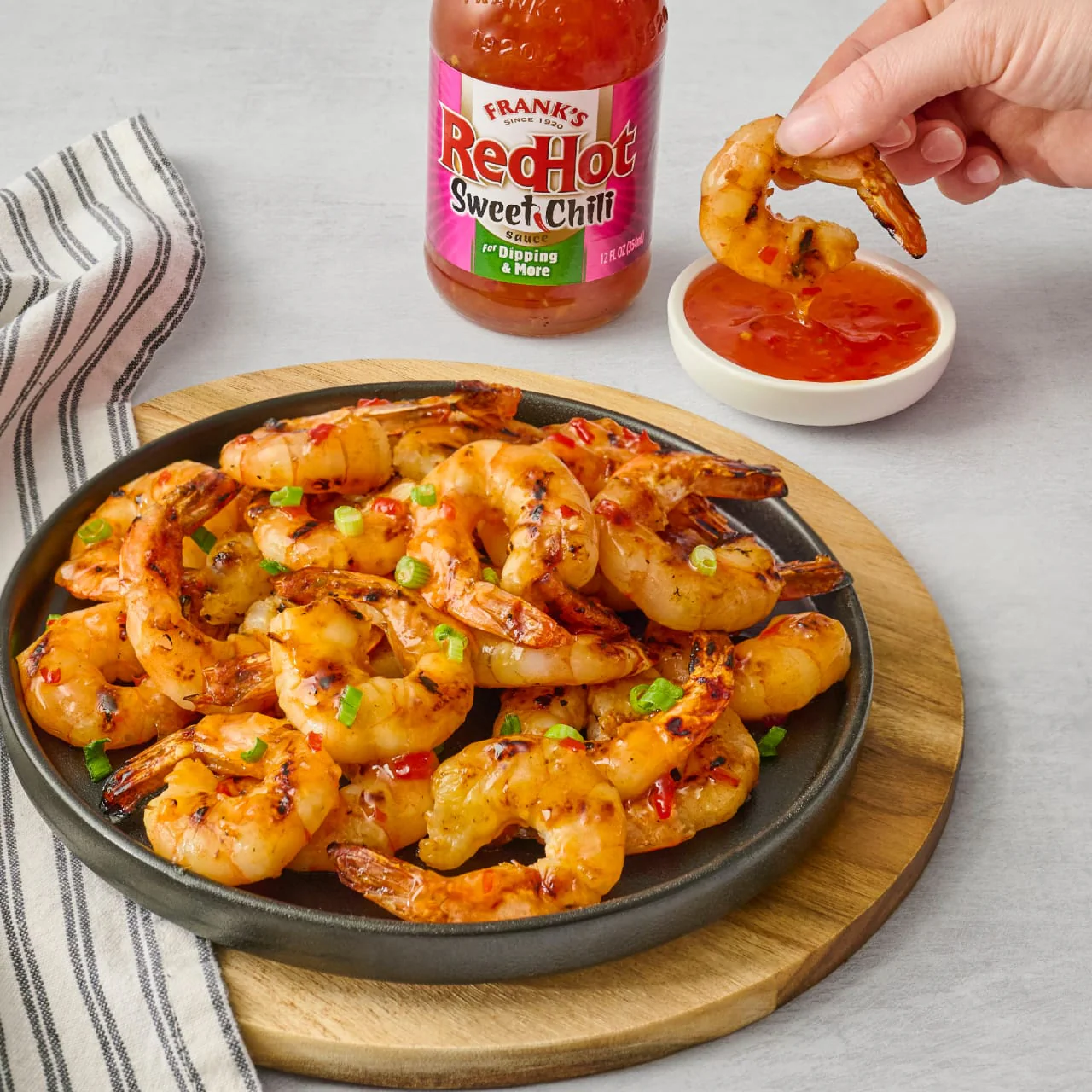 Frank's RedHot® Sweet Chili Hot Sauce, 12 fl oz (2-Pack) - Image 6