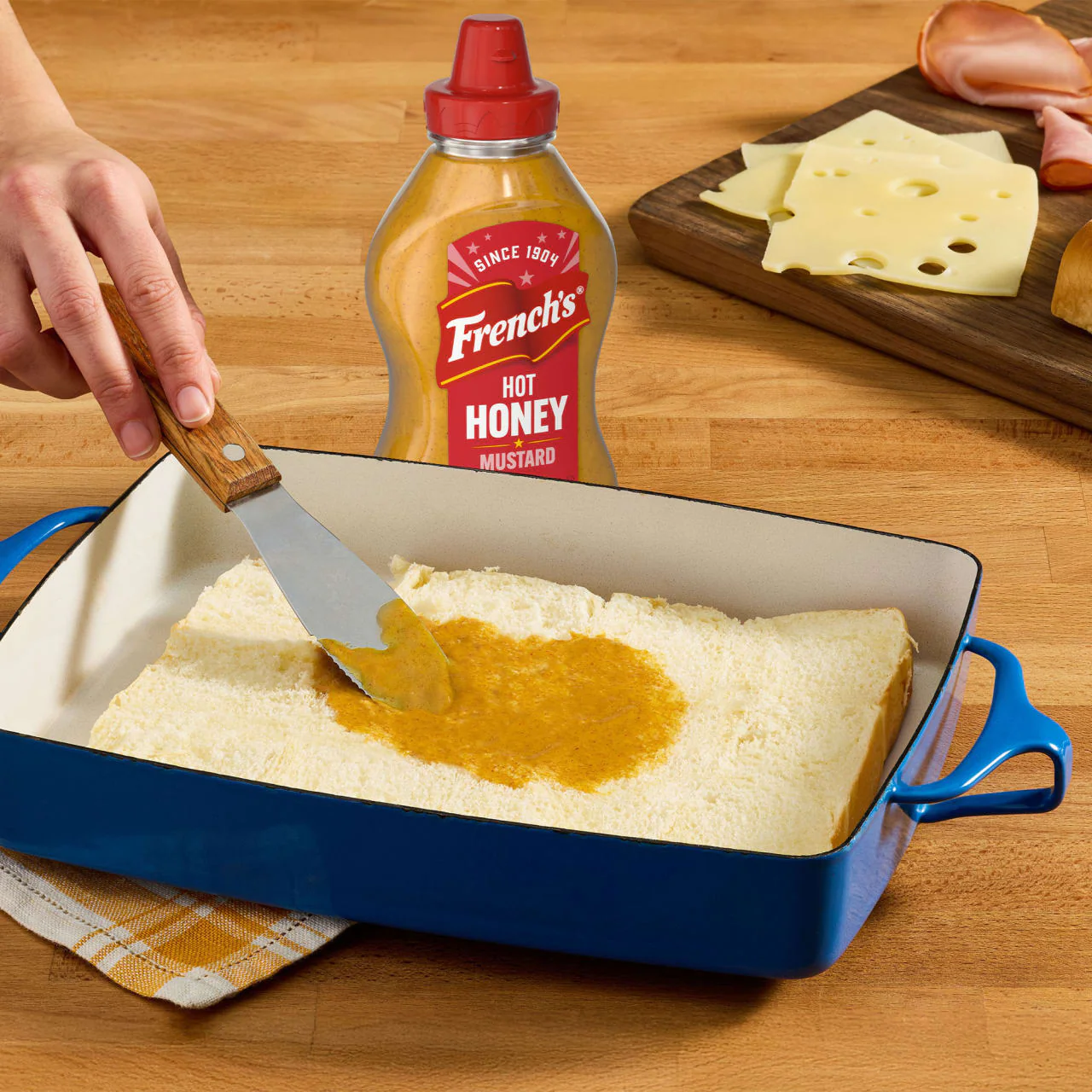 French's® Hot Honey Mustard, 12.0 oz - Image 6