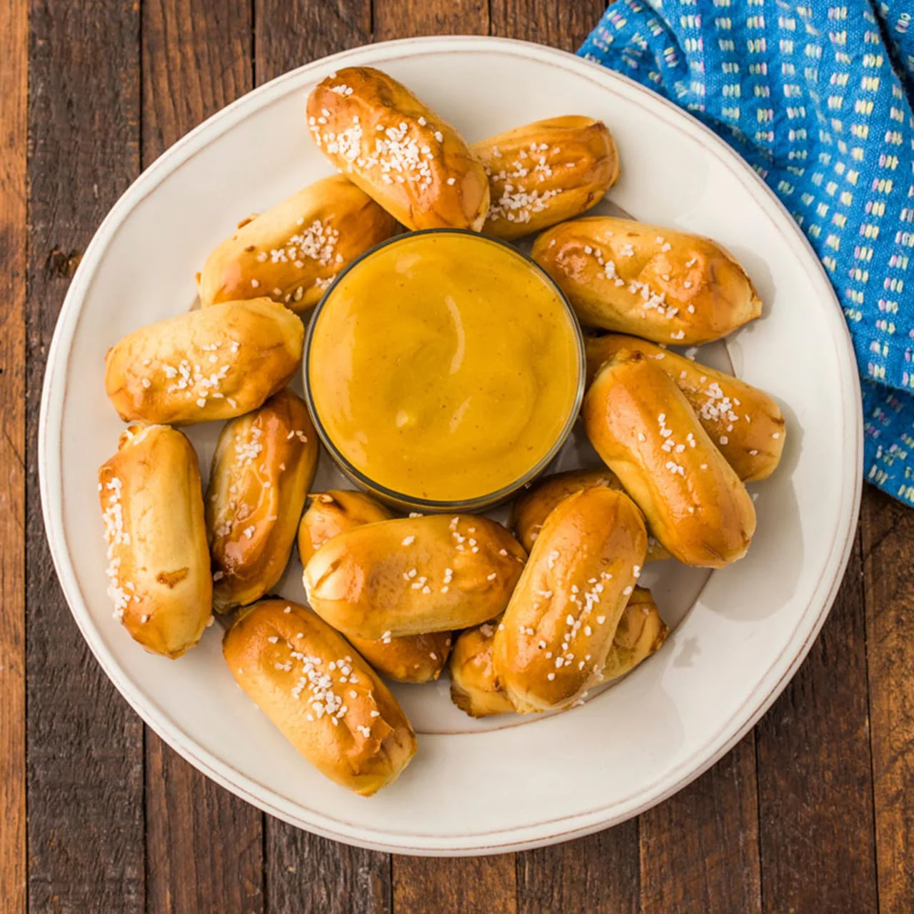 French's® Honey Mustard Dipping Sauce, 12 oz - Image 4