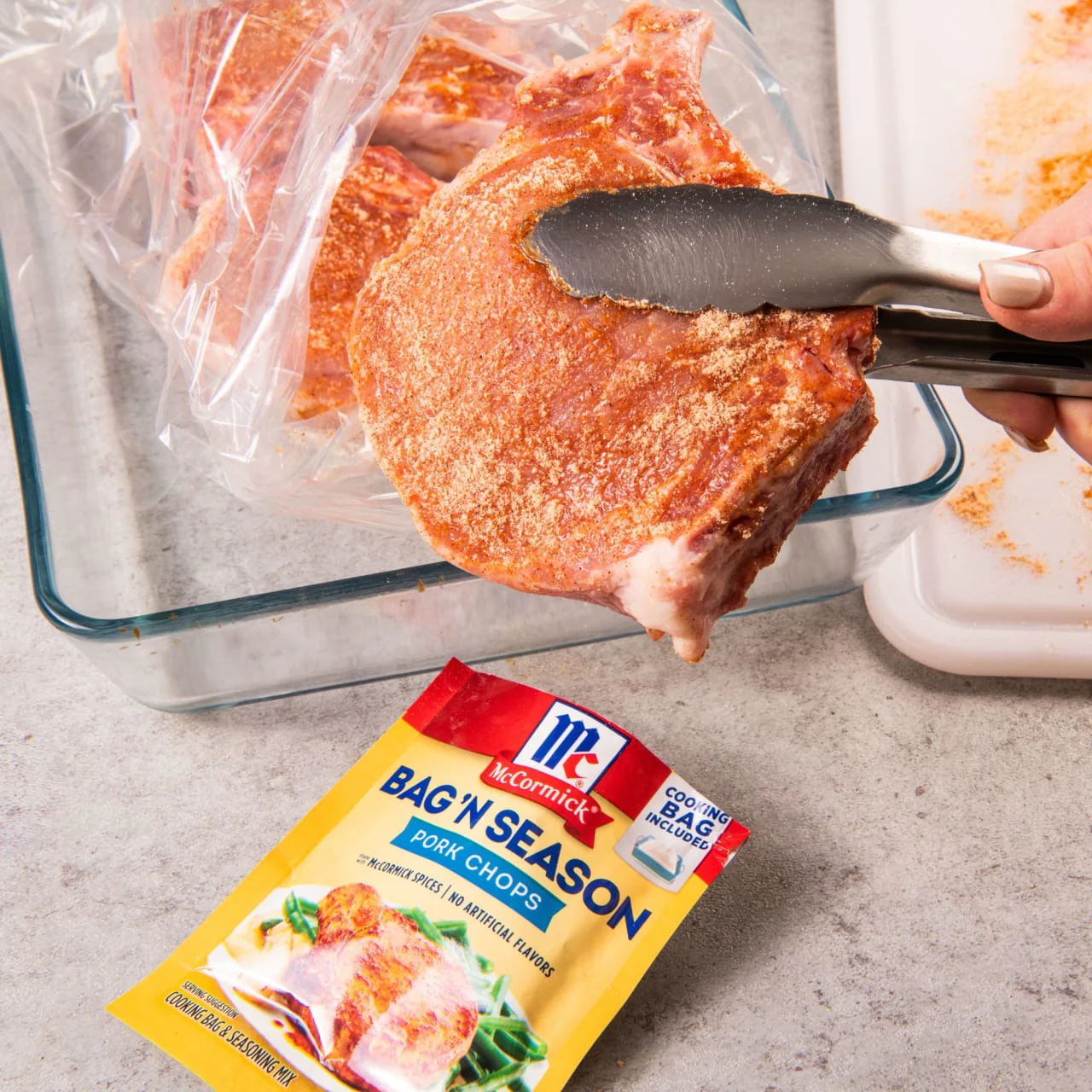 McCormick® Bag 'n Season® Pork Chops Cooking & Seasoning Mix, 1.06 oz (6-Pack) - Image 6