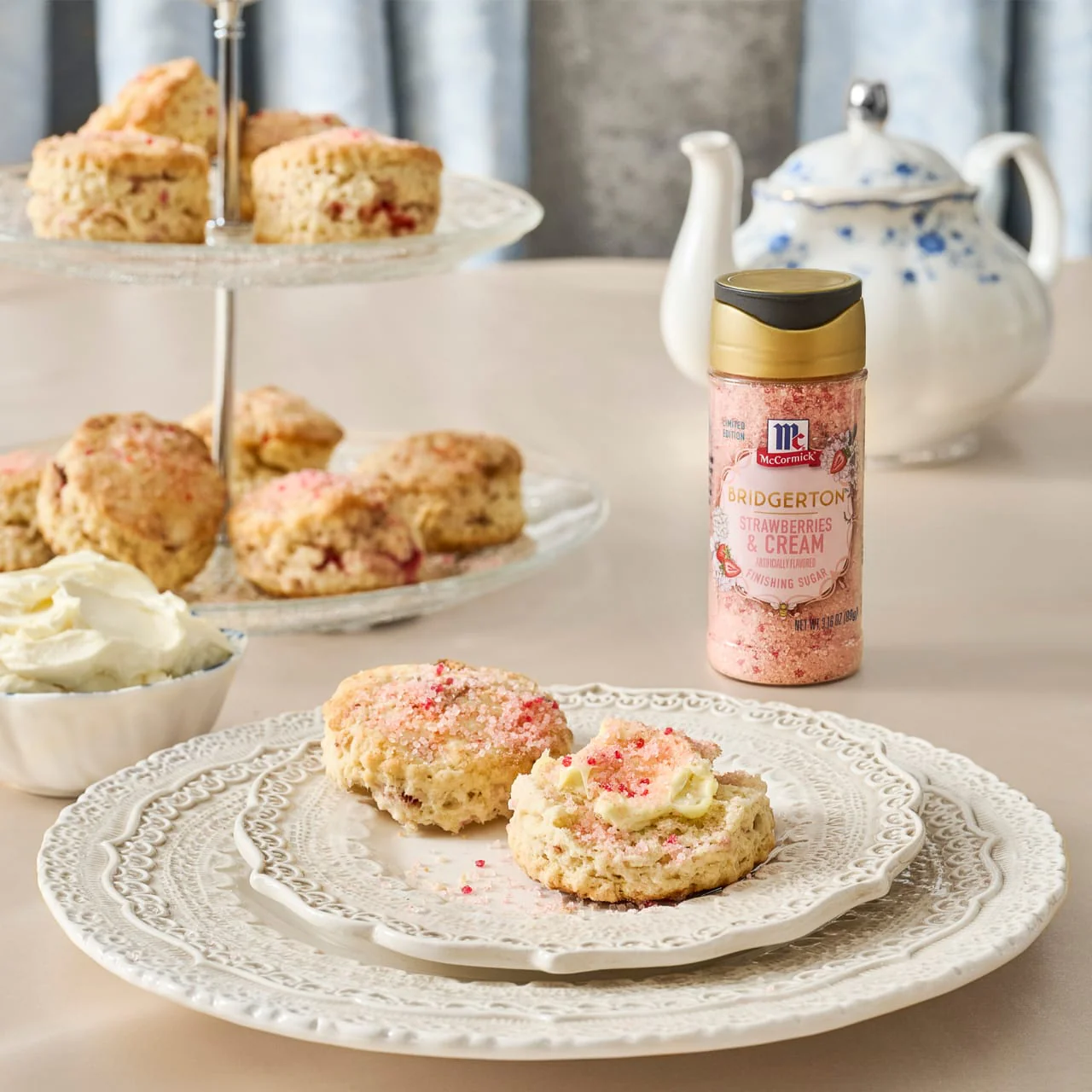 McCormick® Bridgerton™ Finishing Sugars Gift Set, Limited Edition - Image 4