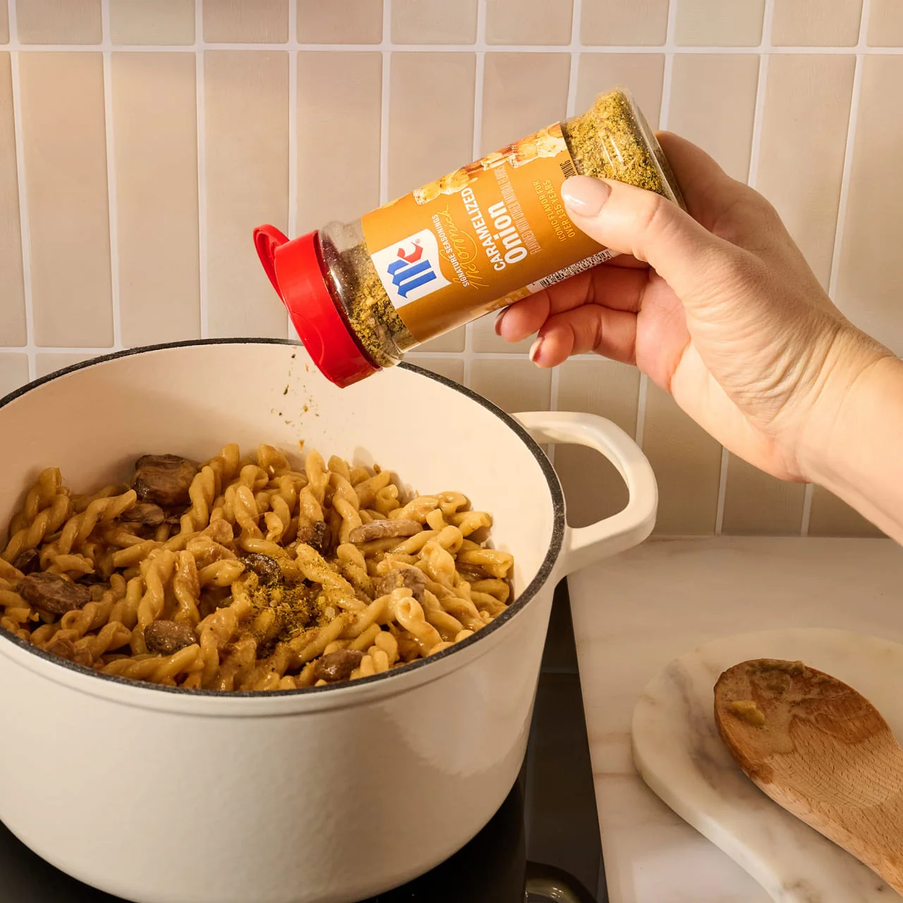 McCormick® Caramelized Onion Seasoning, 4.66 oz - Image 5