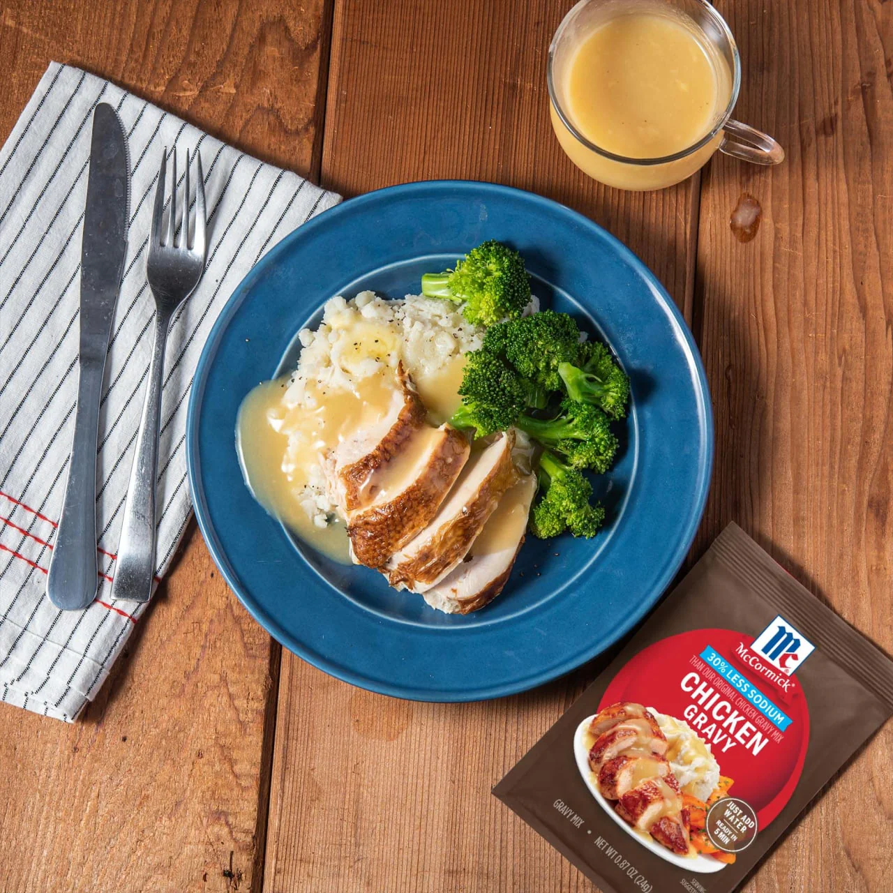McCormick® 30% Less Sodium Chicken Gravy Mix, 0.87 oz - Image 2