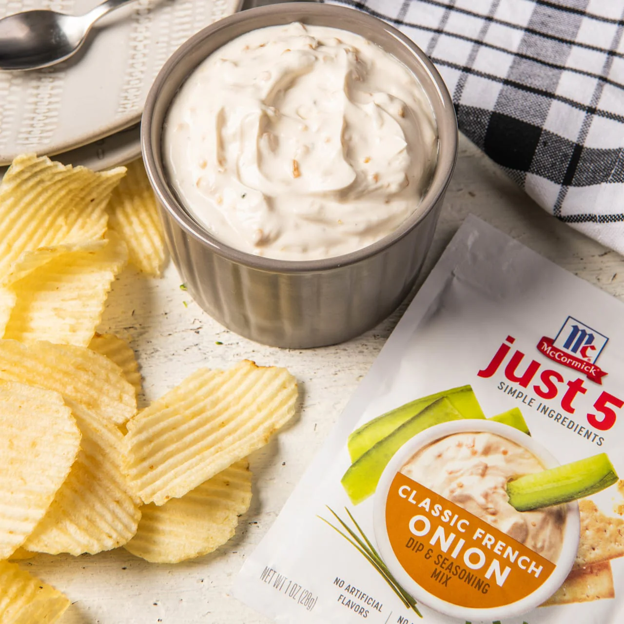 McCormick® Classic French Onion Dip & Seasoning Mix, 1 oz (6-Pack) - Image 4