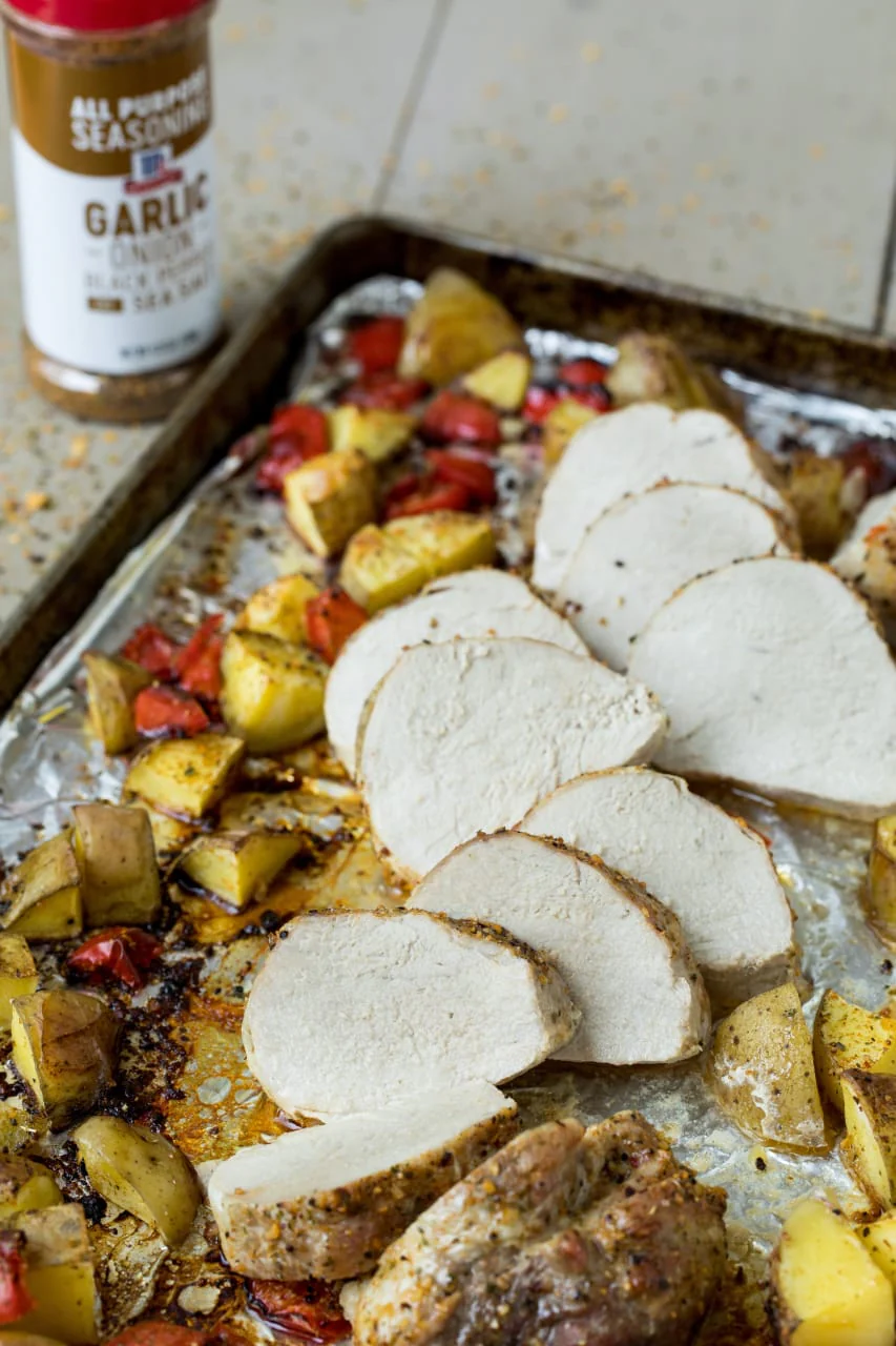 McCormick® Garlic and Onion, Black Pepper and Sea Salt All Purpose Seasoning, 4.25 oz - Image 4