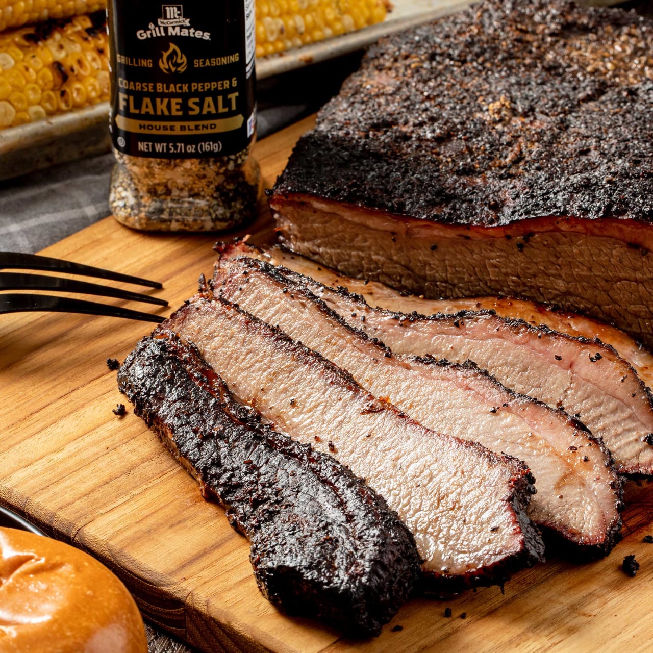 McCormick® Grill Mates® Coarse Black Pepper & Flake Salt Seasoning, 5.71 oz - Image 4