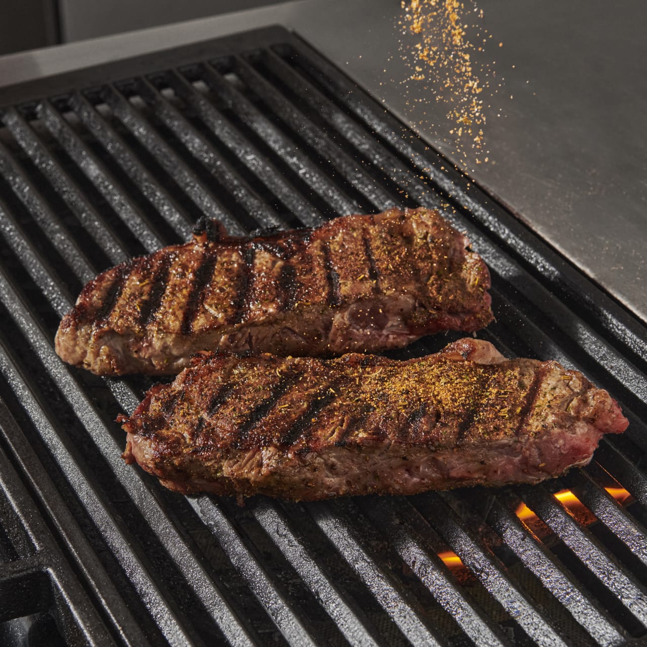 McCormick® Grill Mates® Tri Tip Seasoning, 2.37 oz - Image 6