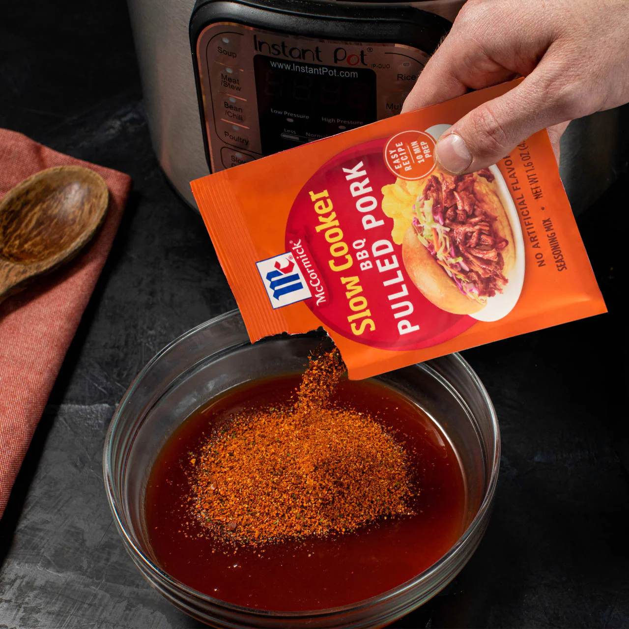McCormick® Slow Cooker Barbecue Pulled Pork Seasoning Mix, 1.6 oz (6-Pack) - Image 6