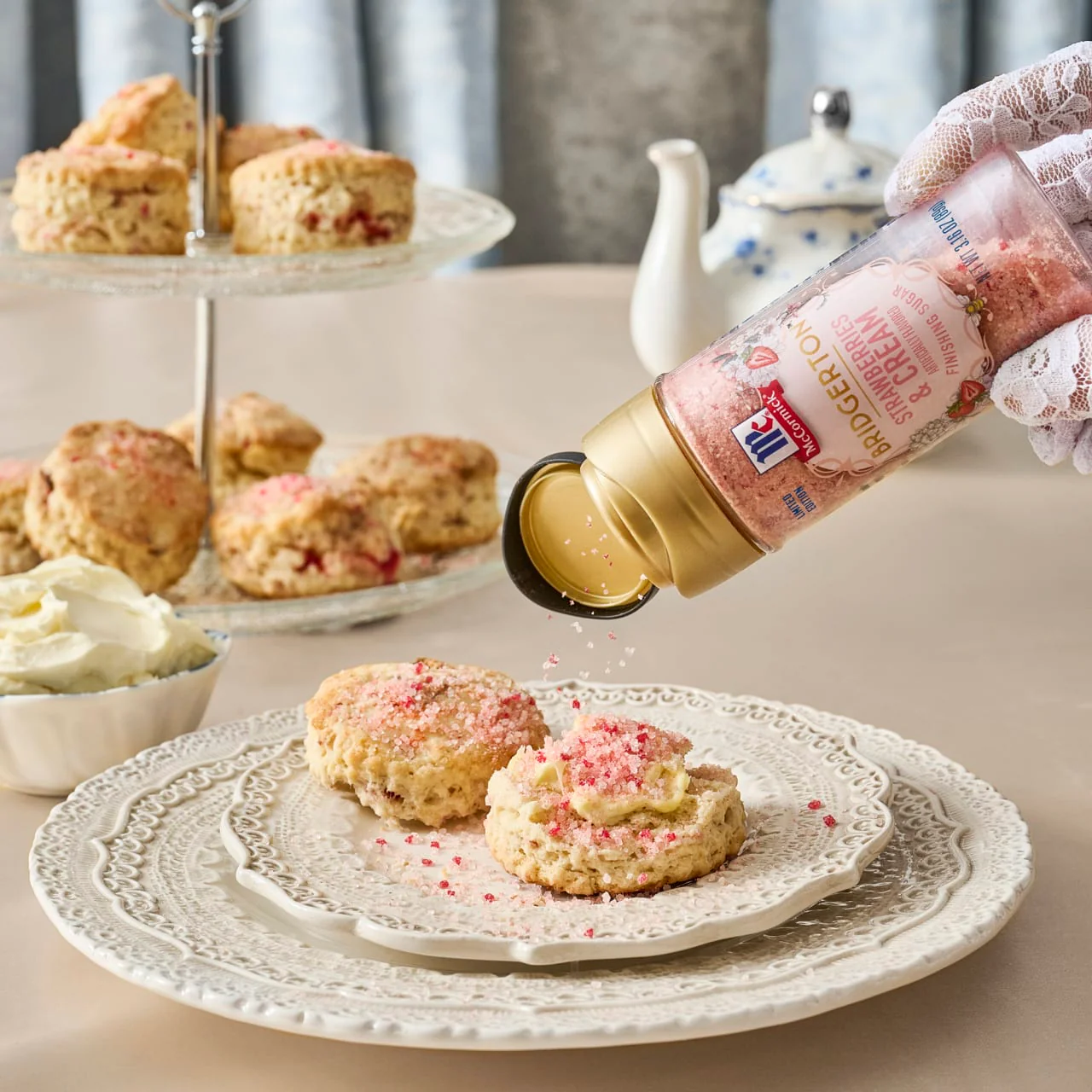 McCormick® Strawberries & Cream Finishing Sugar, 3.16 oz - Image 5