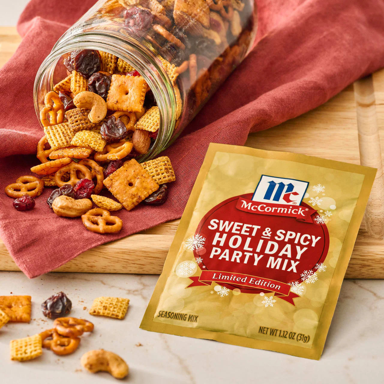 McCormick® Sweet & Spicy Party Seasoning Mix, 1.12 oz - Image 16