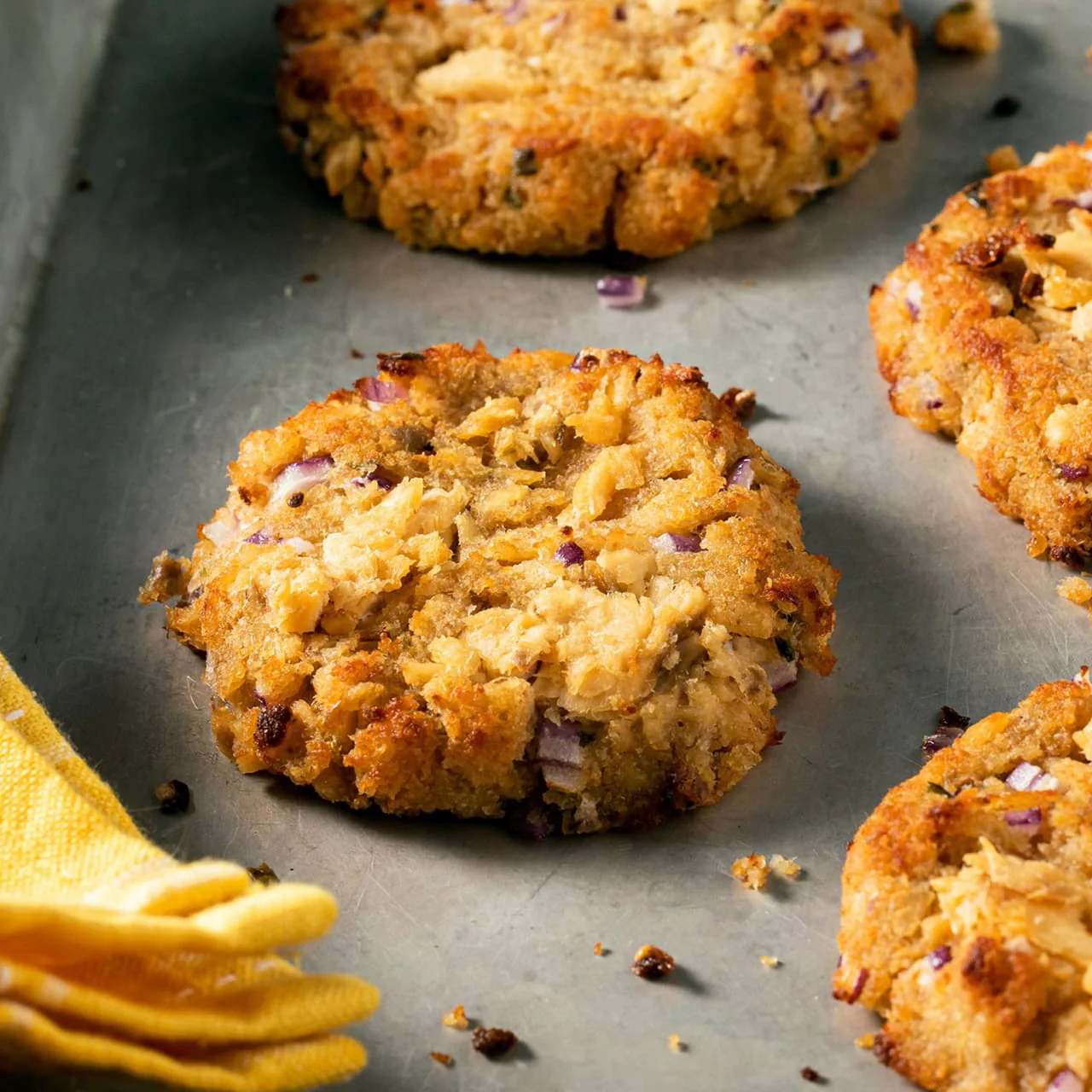 OLD BAY® Classic Salmon Cake Mix, 1.34 oz (6-Pack) - Image 8