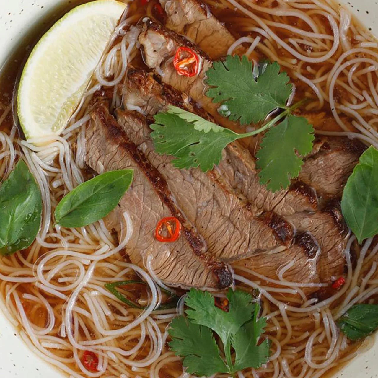 Simply Asia® Vietnamese Inspired Pho Beef Broth, 26 fl oz - Image 4