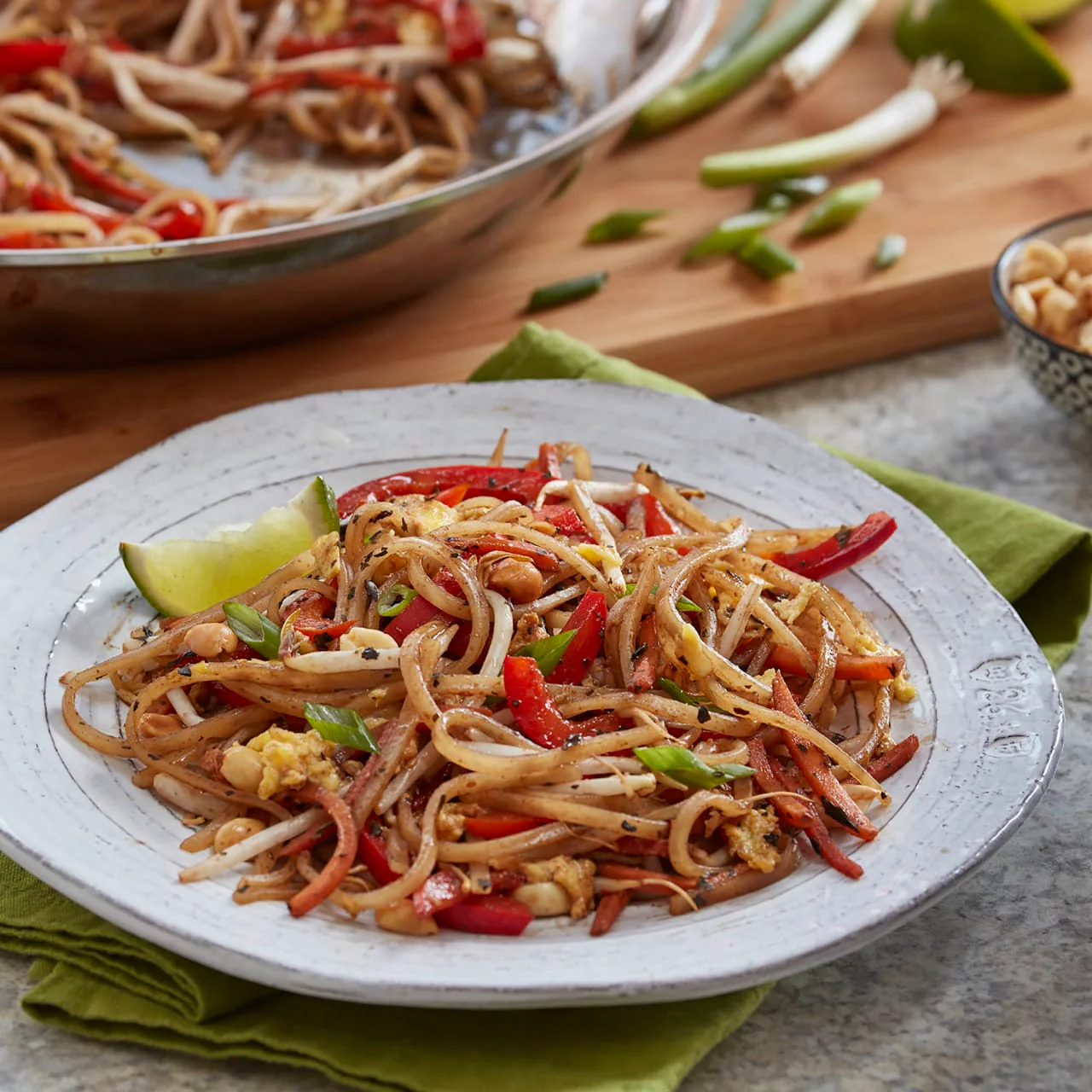 Thai Kitchen® Gluten Free Peanut Satay Sauce, 8 fl oz - Image 4