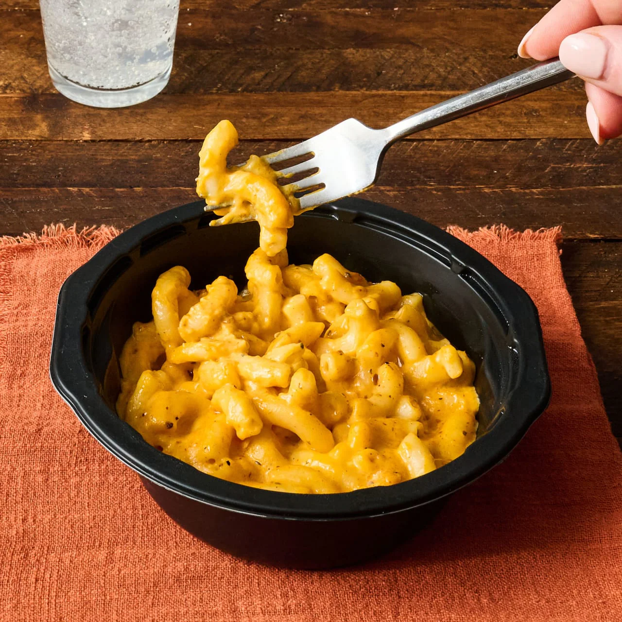 Zatarain's® Frozen Mac & Cheese Bowl, 9 oz - Image 13