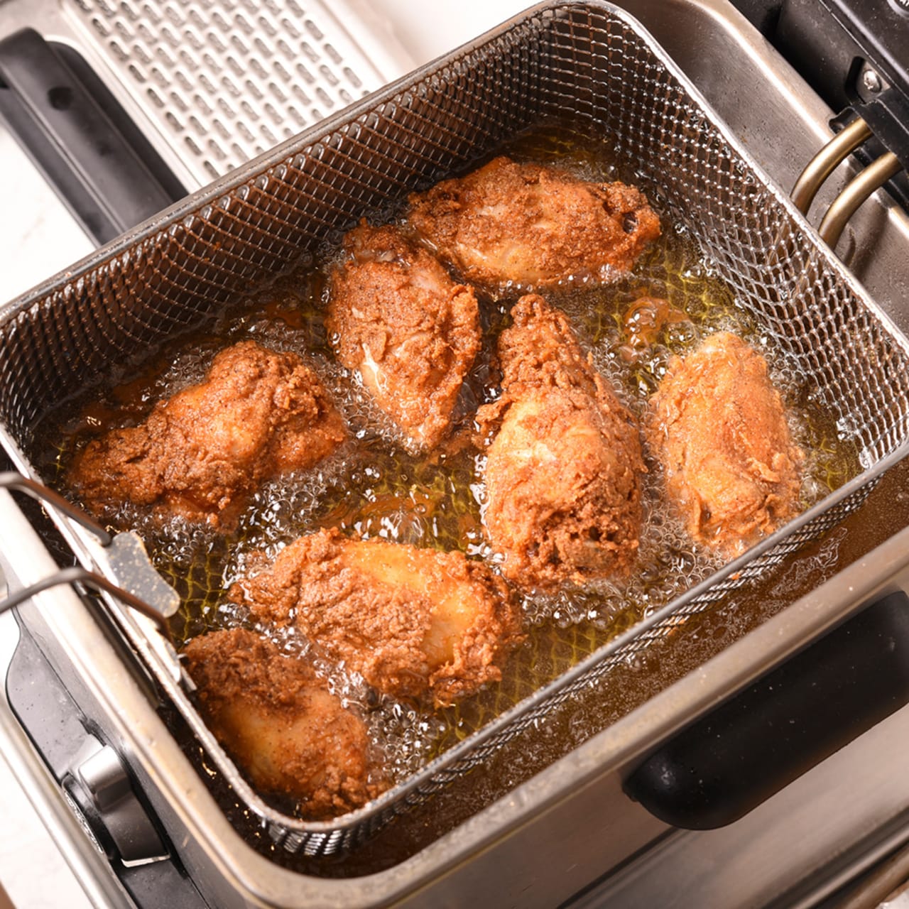 Zatarain's® New Orleans Style Hot & Spicy Chicken Fry Mix, 9 oz - Image 8